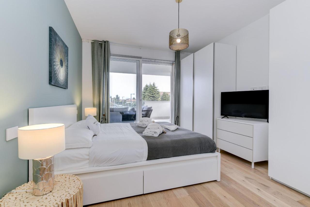 Opalia Residence - Garda Lake Lifestyle Apartment 佩斯基耶拉德加达 外观 照片