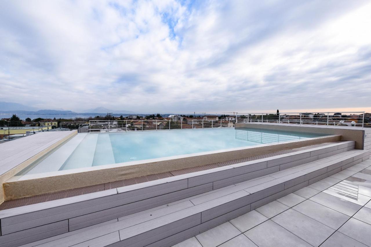 Opalia Residence - Garda Lake Lifestyle Apartment 佩斯基耶拉德加达 外观 照片