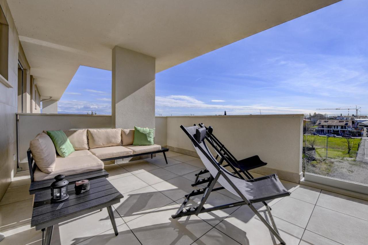 Opalia Residence - Garda Lake Lifestyle Apartment 佩斯基耶拉德加达 外观 照片