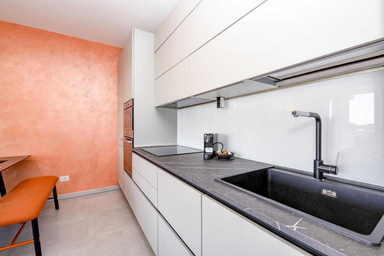 Opalia Residence - Garda Lake Lifestyle Apartment 佩斯基耶拉德加达 外观 照片
