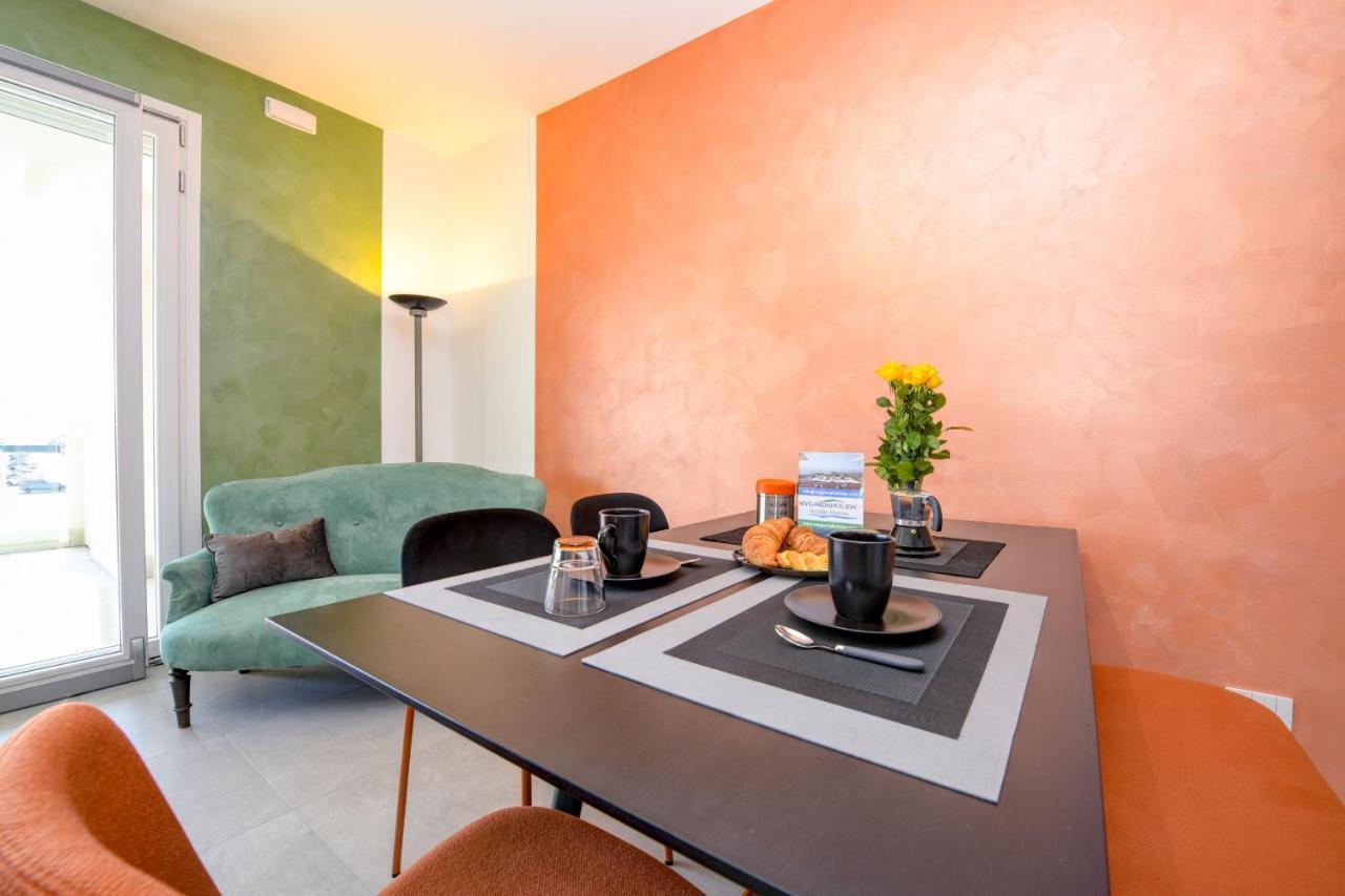 Opalia Residence - Garda Lake Lifestyle Apartment 佩斯基耶拉德加达 外观 照片