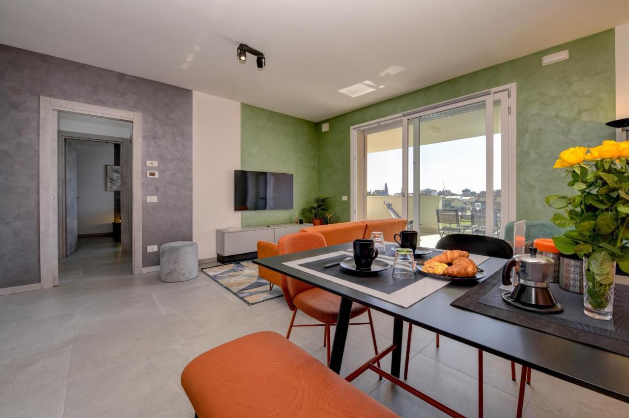 Opalia Residence - Garda Lake Lifestyle Apartment 佩斯基耶拉德加达 外观 照片